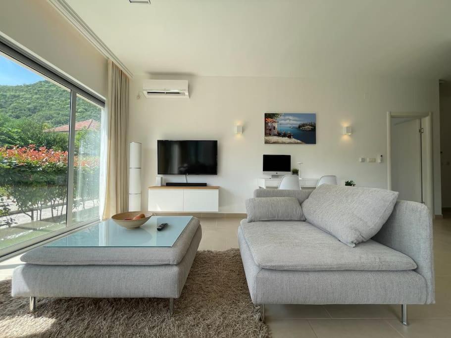 Acacia Hill Apartments Herceg Novi Exteriör bild